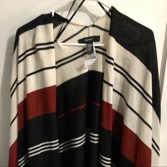 NWOT Poncho Cape Cardigan - Picture 2 of 3